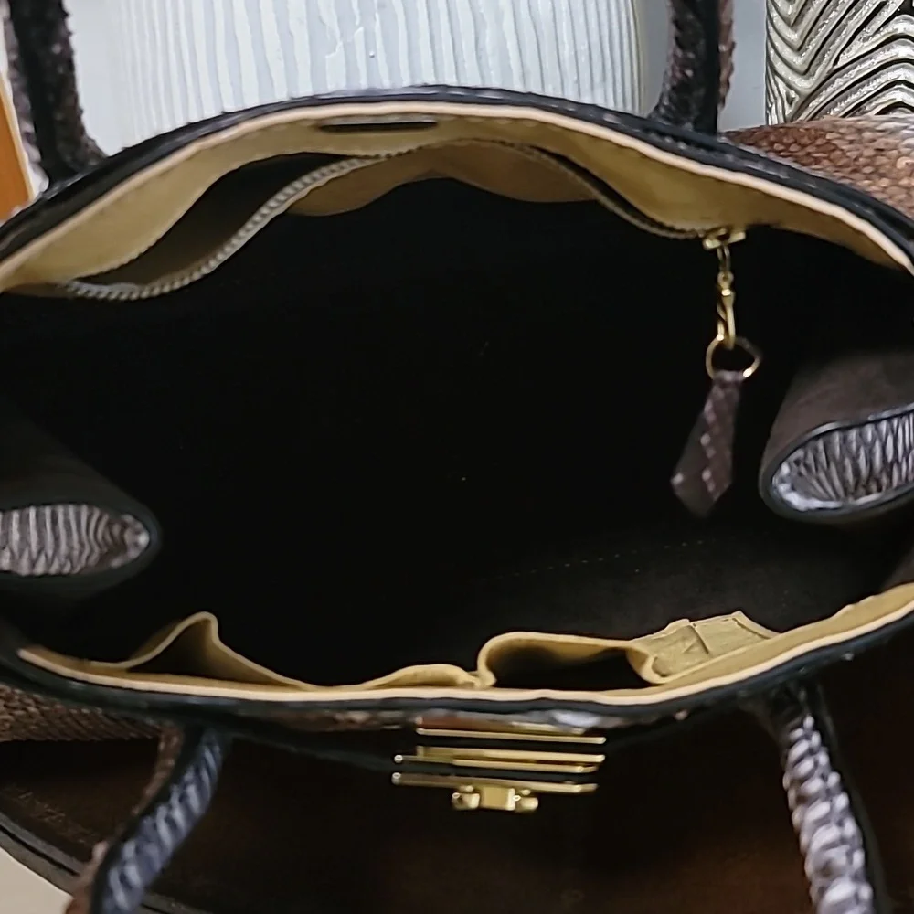 ♥️♥️♥️♥️♥️♥️💯 D'carlo GENUINE PHYTON STUNNING BAG BY D'Carlo 💯 HANDMADE !!! - Picture 8 of 12